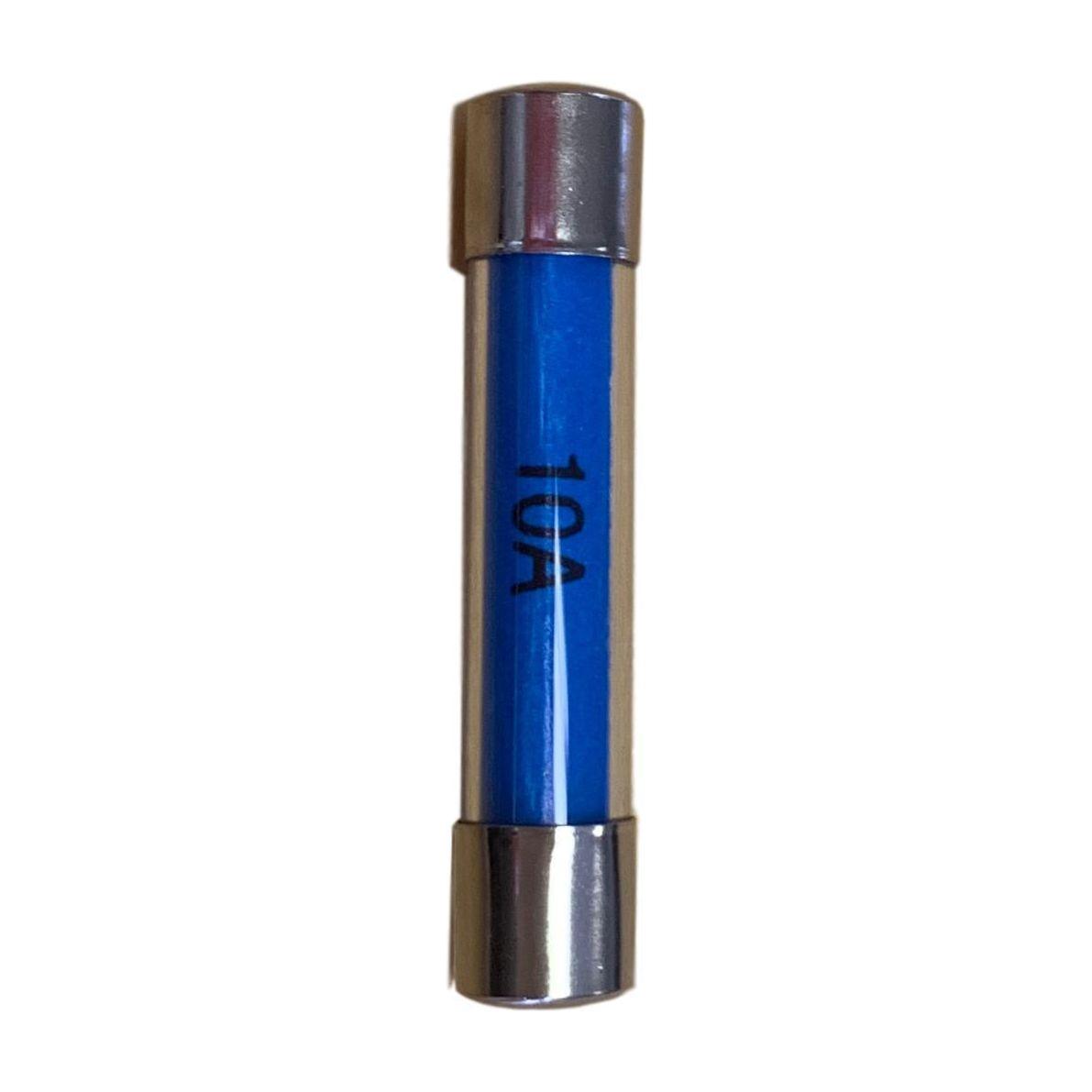 Holt Q922 10amp glass radio fuse. Designed for radios within marine and automotive uses.